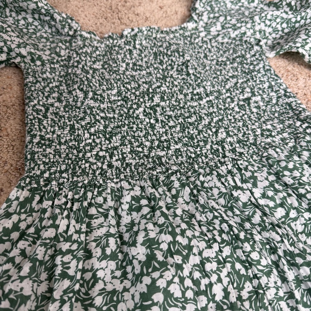 Trovata Birds of Paradis Rowen Green Floral Smocked Long Sleeve Dress Size M - Picture 10 of 10